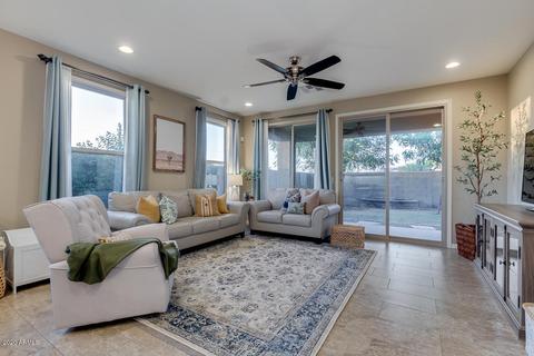 4042 E Amber Ln, Gilbert, AZ 85296 photo 4