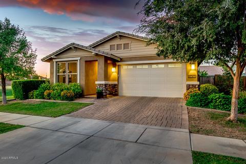 4042 E Amber Ln, Gilbert, AZ 85296 photo 3