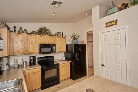2285 E 38th Ave, Apache Junction, AZ 85119 photo 3