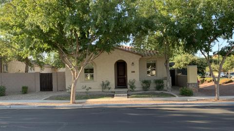 3411 E Orchid Ln, Gilbert, AZ 85296 photo 1