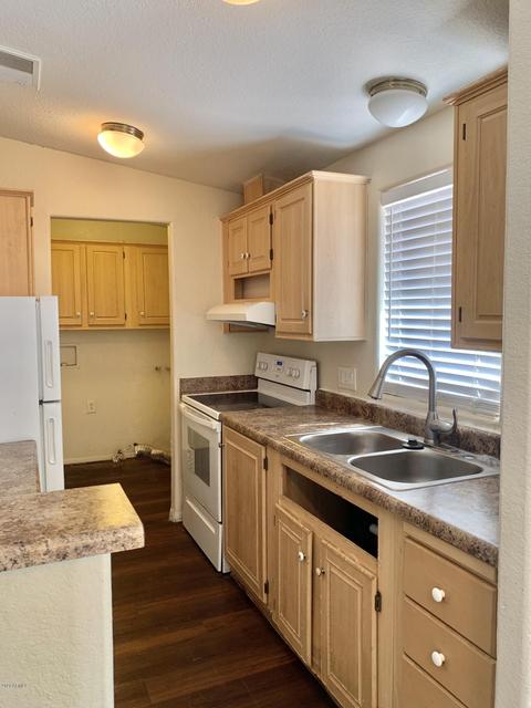 4153 W Nancy Ln, Phoenix, AZ 85041 photo 8