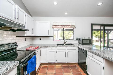 3066 E John Cabot Dr, Phoenix, AZ 85032 photo 13