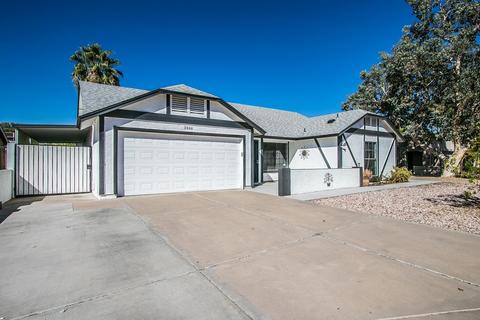 3066 E John Cabot Dr, Phoenix, AZ 85032 photo 2