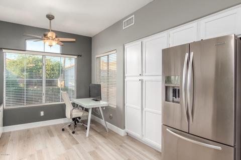 4639 E Michelle Dr, Phoenix, AZ 85032 photo 11