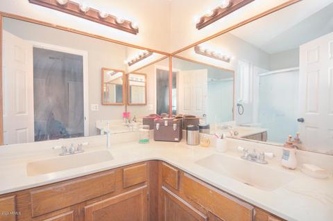 5902 W Harmont Dr, Glendale, AZ 85302 photo 9