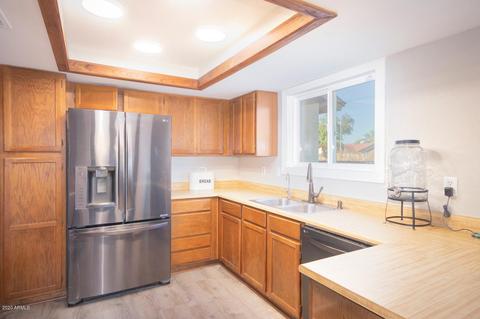 5902 W Harmont Dr, Glendale, AZ 85302 photo 5