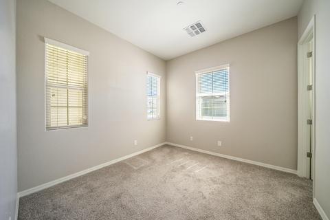 1160 E Knightsbridge Way, Gilbert, AZ 85297 photo 28