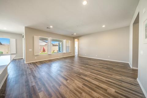 1160 E Knightsbridge Way, Gilbert, AZ 85297 photo 14