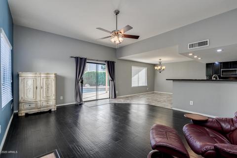 1243 W Pacific Dr W, Gilbert, AZ 85233 photo 9