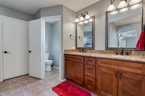 1243 W Pacific Dr W, Gilbert, AZ 85233 photo 16