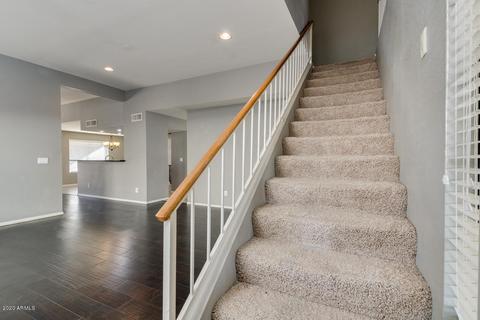 1243 W Pacific Dr W, Gilbert, AZ 85233 photo 3