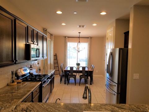 3071 E Morgan Dr, Gilbert, AZ 85295 photo 4