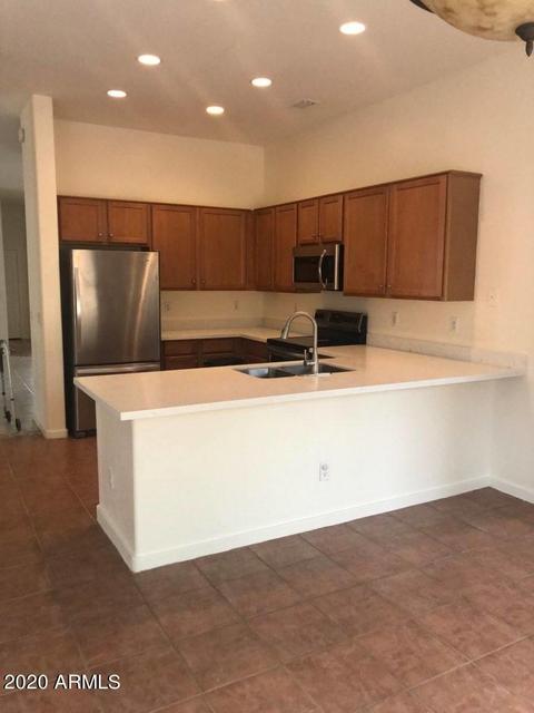 2210 E Branham Ln, Phoenix, AZ 85042 photo 15