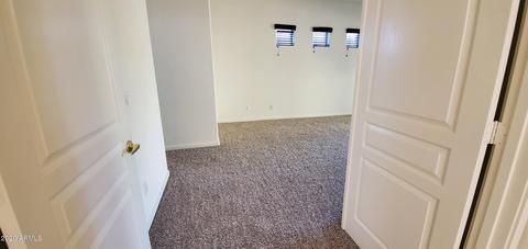 2210 E Branham Ln, Phoenix, AZ 85042 photo 19