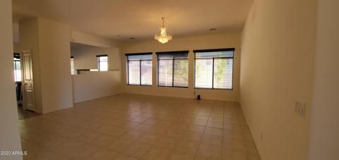 2210 E Branham Ln, Phoenix, AZ 85042 photo 9