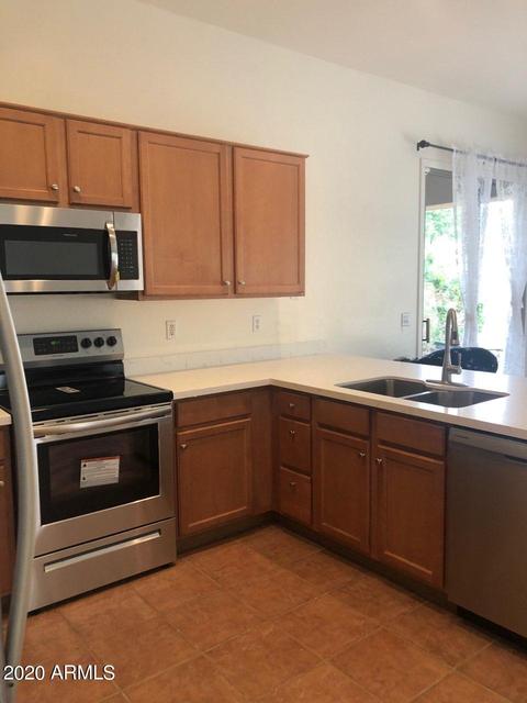 2210 E Branham Ln, Phoenix, AZ 85042 photo 17