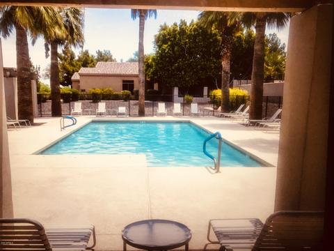 2210 E Branham Ln, Phoenix, AZ 85042 photo 6