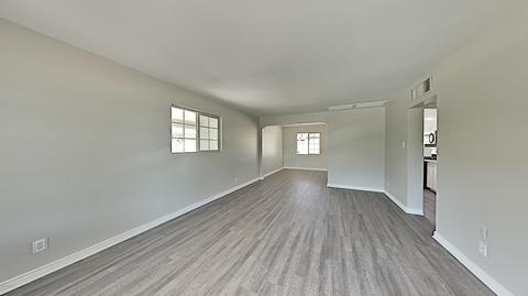 2122 W Avalon Dr, Phoenix, AZ 85015 photo 4