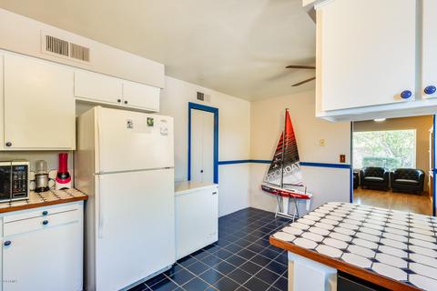 439 E Brown Rd, Mesa, AZ 85203 photo 17