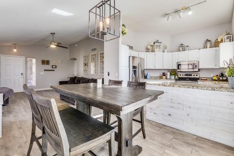 4727 E Angela Dr, Phoenix, AZ 85032 photo 1