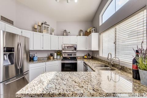 4727 E Angela Dr, Phoenix, AZ 85032 photo 7