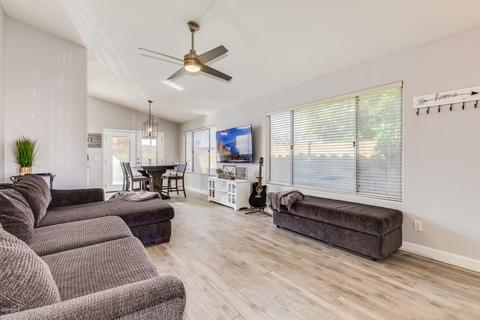 4727 E Angela Dr, Phoenix, AZ 85032 photo 4