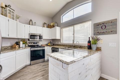 4727 E Angela Dr, Phoenix, AZ 85032 photo 5