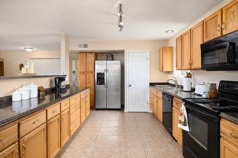 927 E Mesquite Ave, Apache Junction, AZ 85119 photo 9