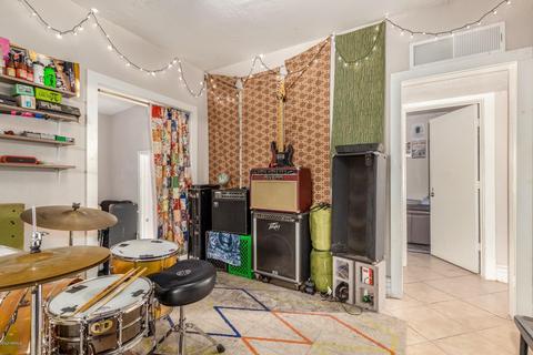 755 E Mckinley St, Phoenix, AZ 85006 photo 14