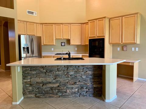 7925 E Snowdon Cir, Mesa, AZ 85207 photo 3