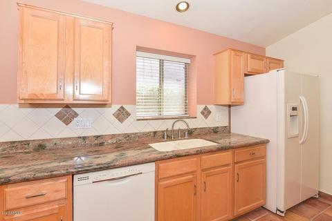 4810 E Abraham Ln, Phoenix, AZ 85054 photo 8
