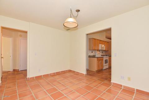 4810 E Abraham Ln, Phoenix, AZ 85054 photo 14