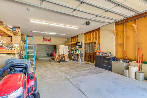 2059 E Quince St, Mesa, AZ 85213 photo 5