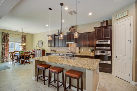 901 E Lodgepole Dr, Gilbert, AZ 85298 photo 3