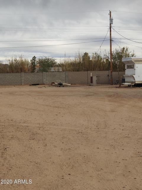 1111 S Warner Dr, Apache Junction, AZ 85120 photo 2