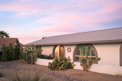 2716 E Laurel Ln, Phoenix, AZ 85028 photo 2