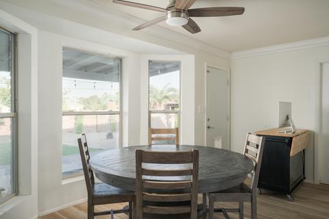 2716 E Laurel Ln, Phoenix, AZ 85028 photo 9
