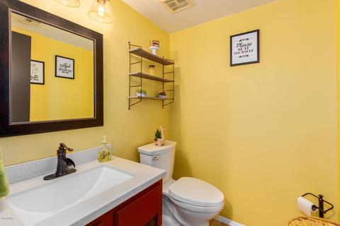 1537 E Laurel Ave, Gilbert, AZ 85234 photo 8