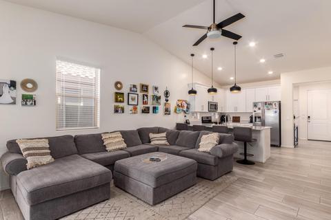 5359 W Hackamore Dr, Phoenix, AZ 85083 photo 4