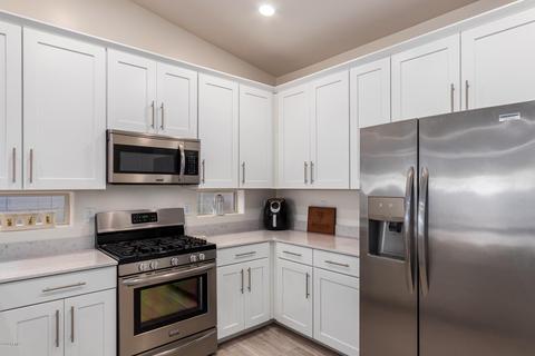 5359 W Hackamore Dr, Phoenix, AZ 85083 photo 7