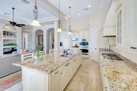 3667 E Louise Dr, Phoenix, AZ 85050 photo 8