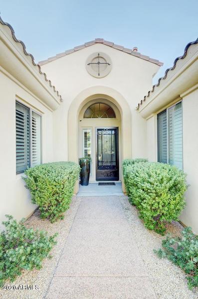 3667 E Louise Dr, Phoenix, AZ 85050 photo 2
