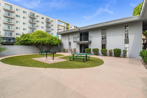 1011 E Orange St, Tempe, AZ 85281 photo 3