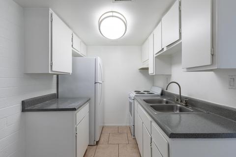 1011 E Orange St, Tempe, AZ 85281 photo 8