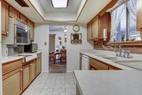 635 E Manhatton Dr, Tempe, AZ 85282 photo 5