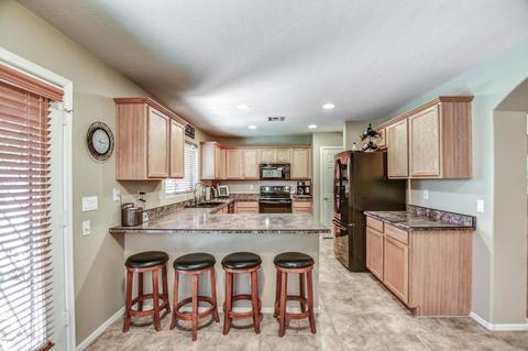 3319 E Chickadee Rd, Gilbert, AZ 85297 photo 25