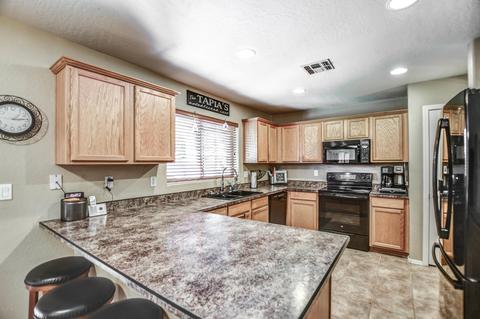 3319 E Chickadee Rd, Gilbert, AZ 85297 photo 17