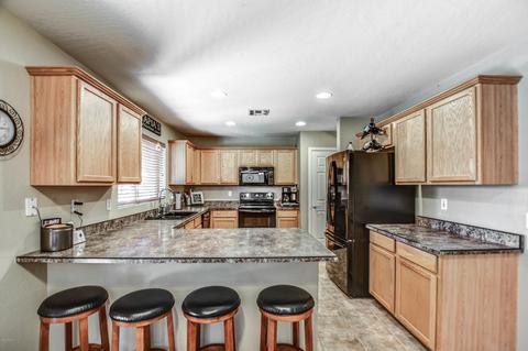 3319 E Chickadee Rd, Gilbert, AZ 85297 photo 18