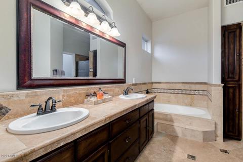 4324 E Caroline Ln, Gilbert, AZ 85296 photo 39