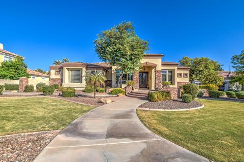2468 E Page Ave, Gilbert, AZ 85234 photo 1
